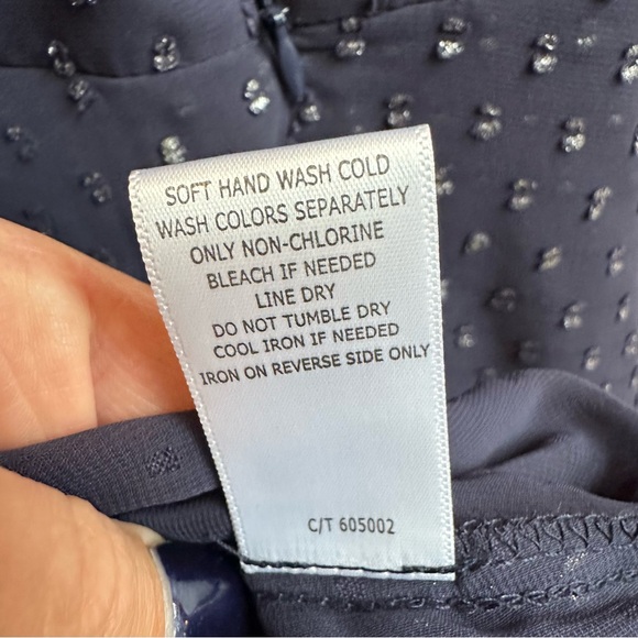 Taylor Dresses NWT. Women’s 14 navy sleeveless v-neck maxi with tie/zipper back. - Picture 7 of 7